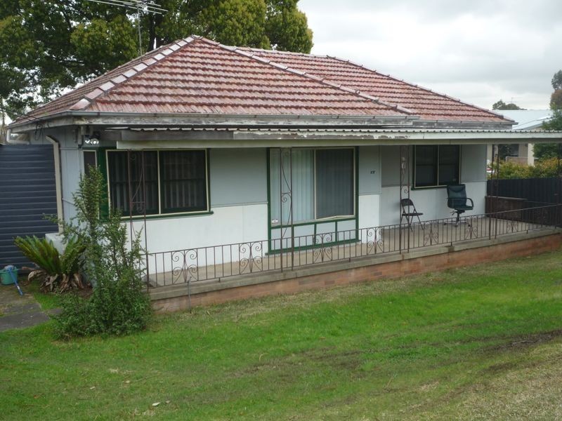 17 Coleman Street, South Wentworthville NSW 2145