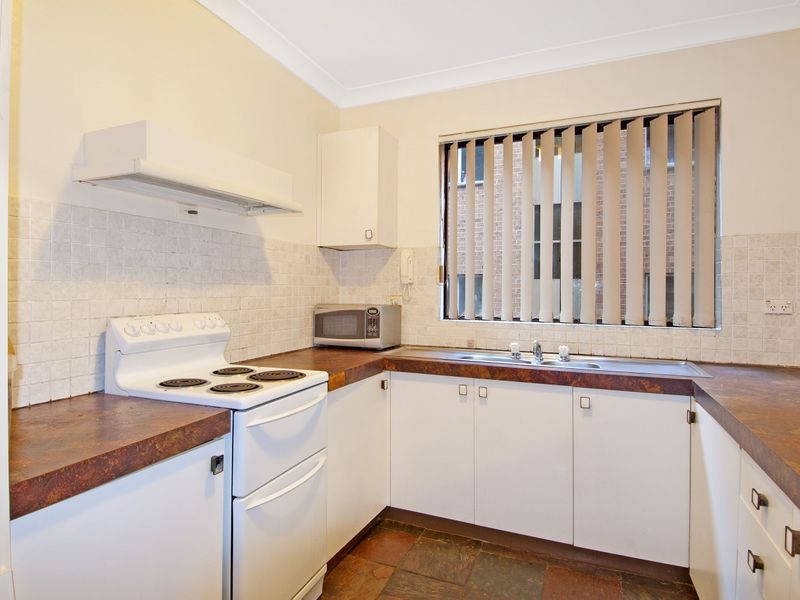 19 Central Avenue, Westmead NSW 2145