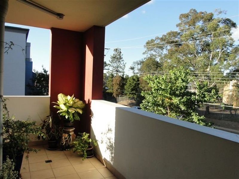 174-176 Bridge Road, Westmead NSW 2145