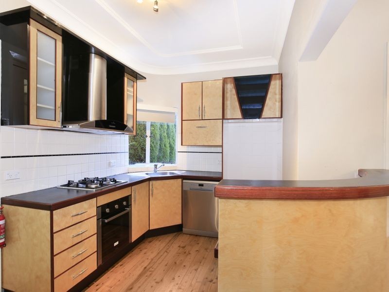 34 Woodlawn Avenue, Mangerton NSW 2500