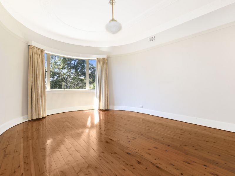 34 Woodlawn Avenue, Mangerton NSW 2500