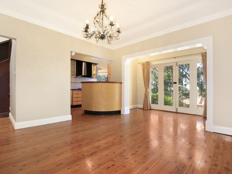 34 Woodlawn Avenue, Mangerton NSW 2500