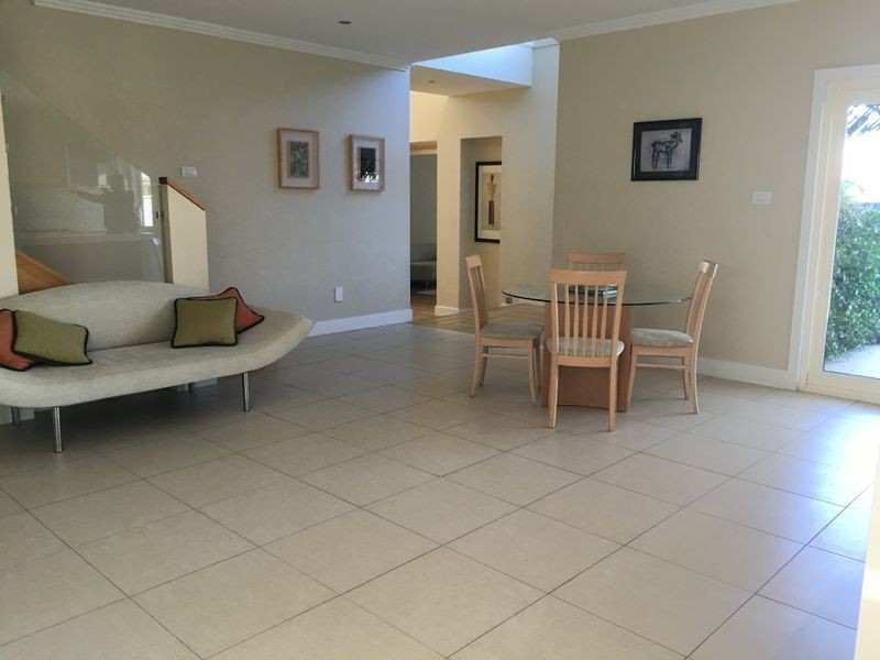 21 Haywards Bay Drive, Haywards Bay NSW 2530