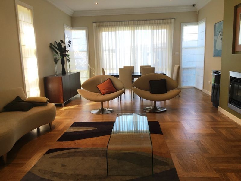 21 Haywards Bay Drive, Haywards Bay NSW 2530