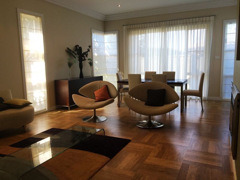 21 Haywards Bay Drive, Haywards Bay NSW 2530