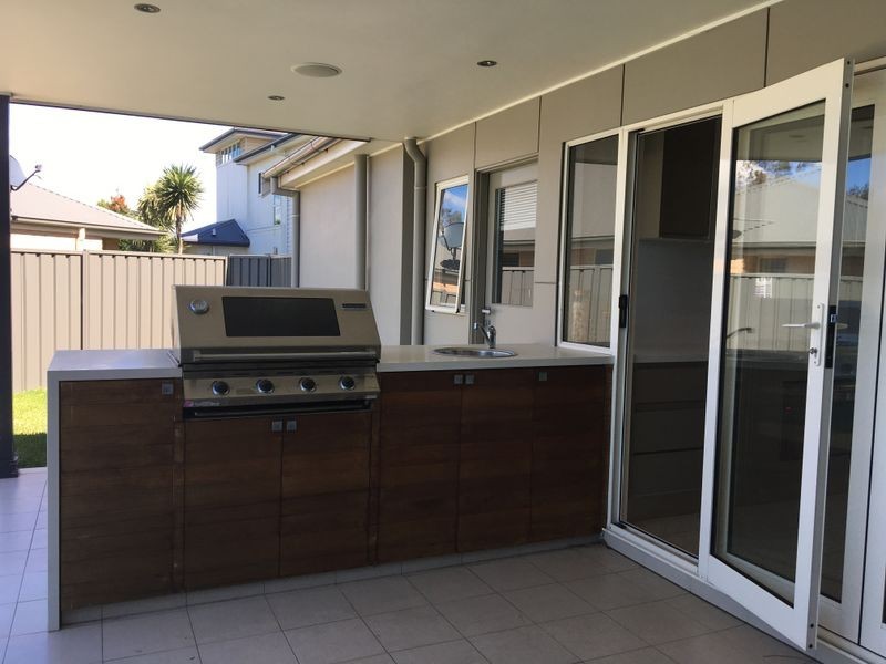 21 Haywards Bay Drive, Haywards Bay NSW 2530