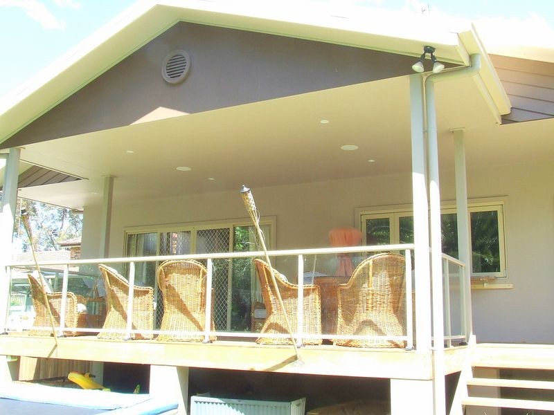 2/56 Robertson Street, Coniston NSW 2500