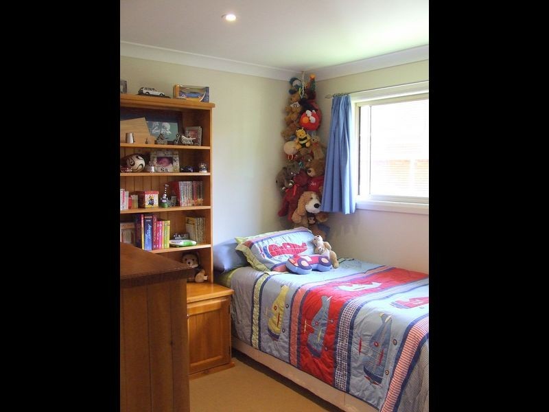 2/56 Robertson Street, Coniston NSW 2500