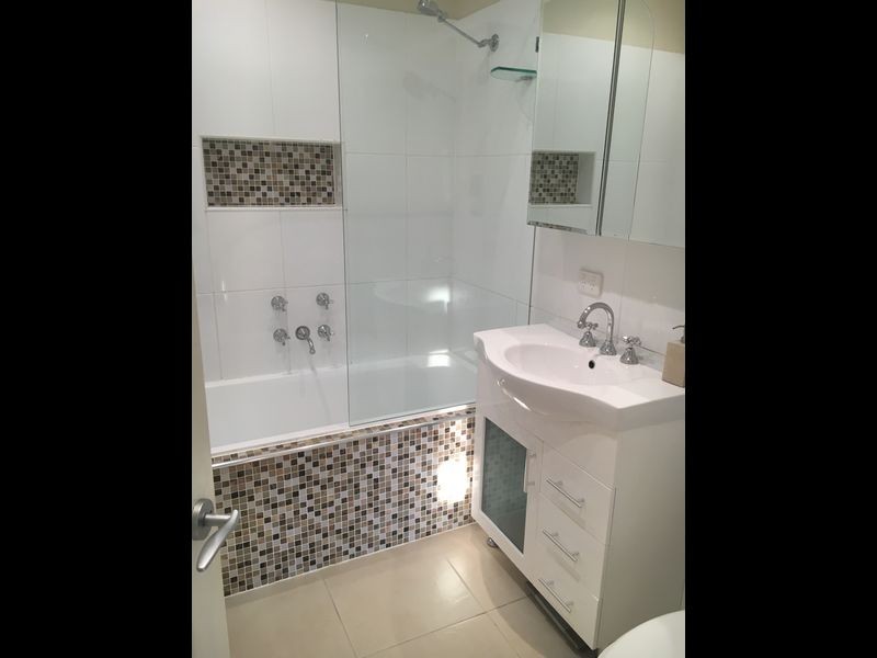 31 Stanleigh Crescent, West Wollongong NSW 2500