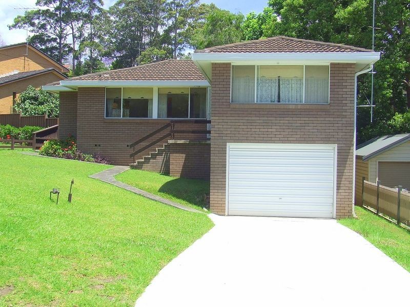 96 Rowland Avenue, Mangerton NSW 2500