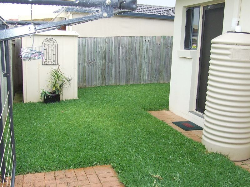 6 Woodland Avenue, Woonona NSW 2517