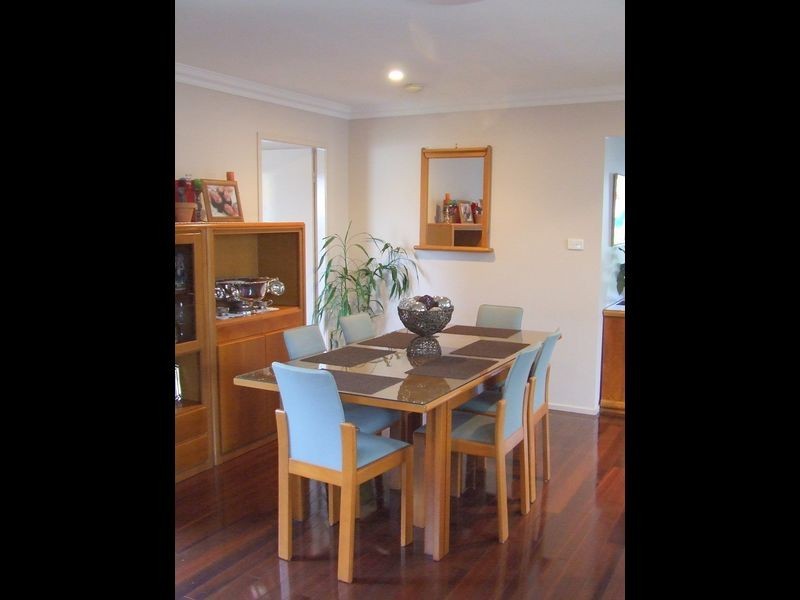 6 Woodland Avenue, Woonona NSW 2517