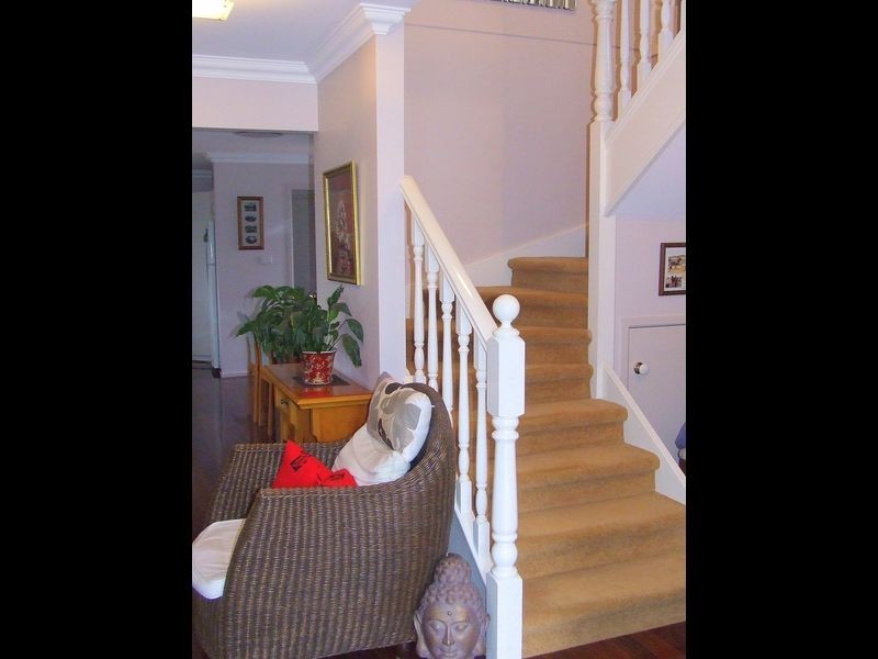 6 Woodland Avenue, Woonona NSW 2517