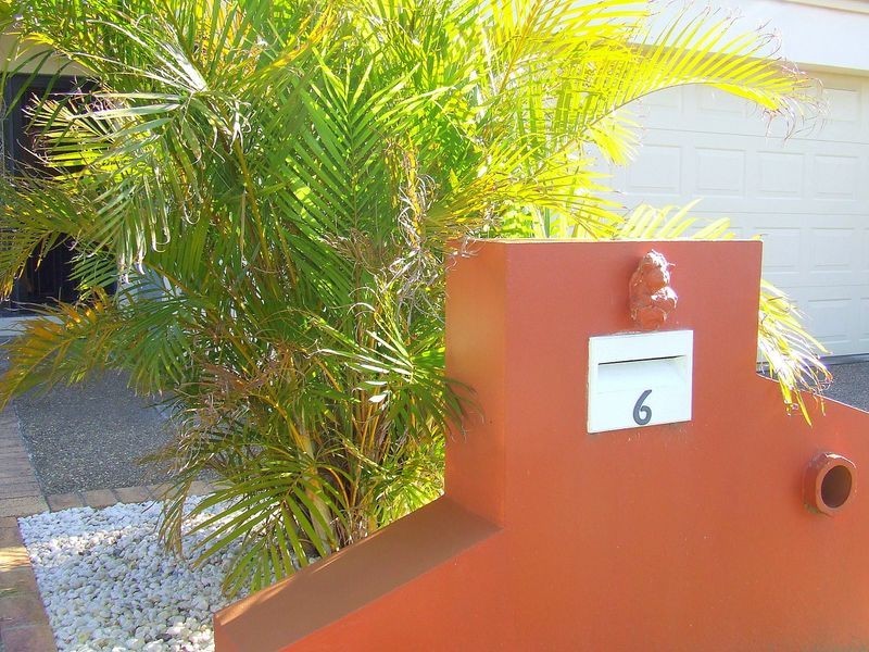 6 Woodland Avenue, Woonona NSW 2517