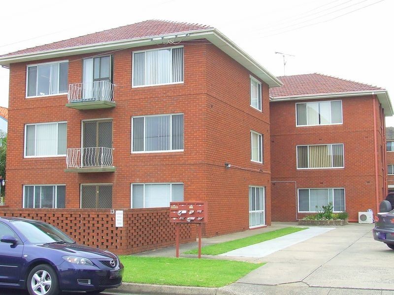 2/13 George Street, Wollongong NSW 2500