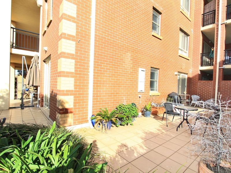 2/12-14 Gladstone Avenue, Wollongong NSW 2500