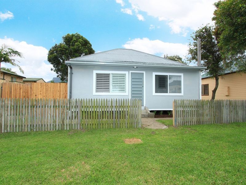 4 Chester Street, Bellambi NSW 2518