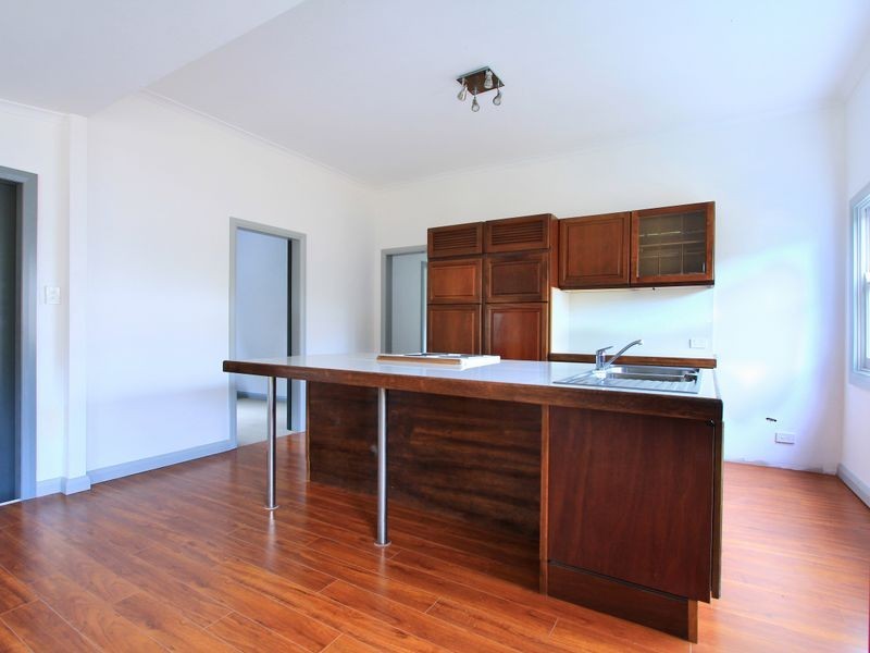 4 Chester Street, Bellambi NSW 2518