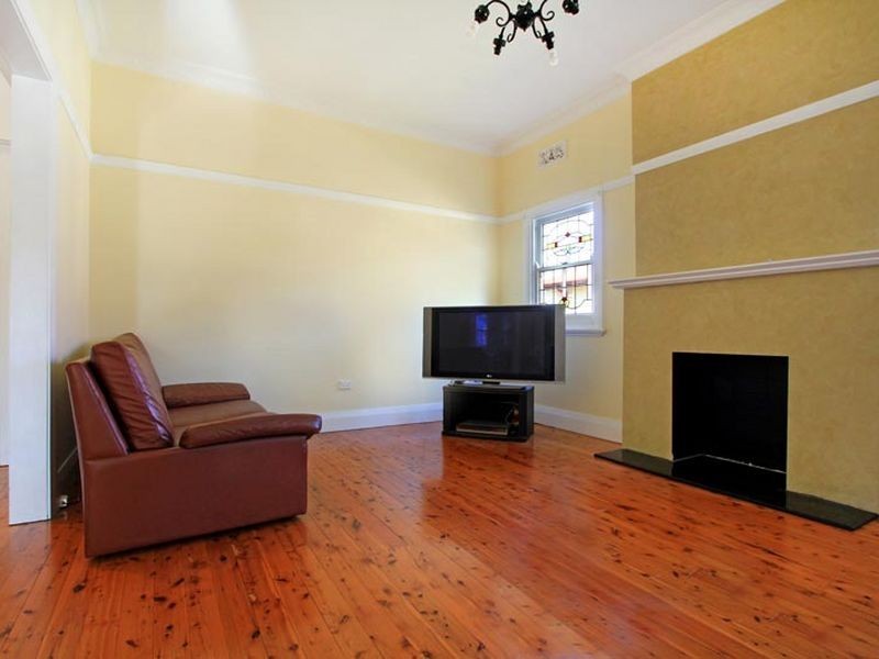 79A Gladstone Avenue, Wollongong NSW 2500