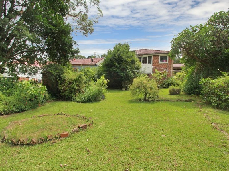 15 McArthur Parade, Mangerton NSW 2500