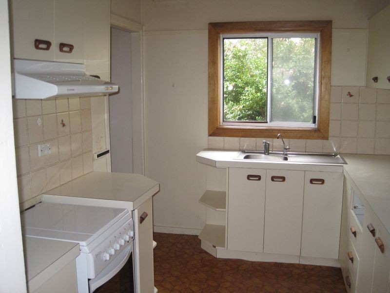 15 McArthur Parade, Mangerton NSW 2500