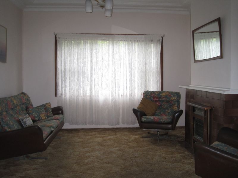 15 McArthur Parade, Mangerton NSW 2500