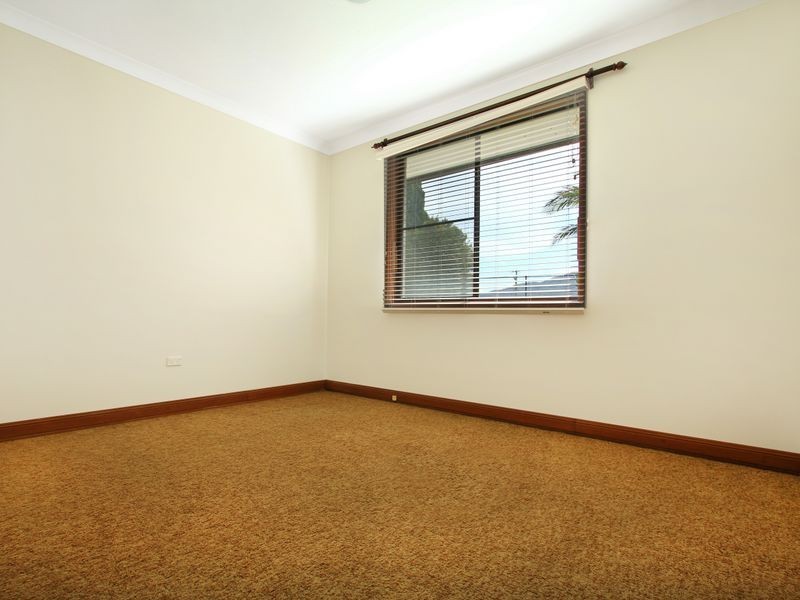 2 Jalna Avenue, Figtree NSW 2525
