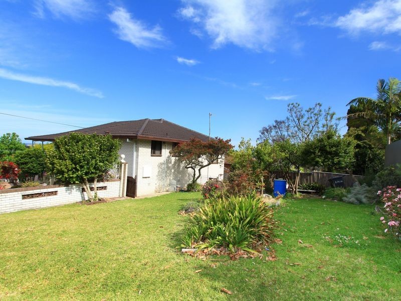 2 Jalna Avenue, Figtree NSW 2525