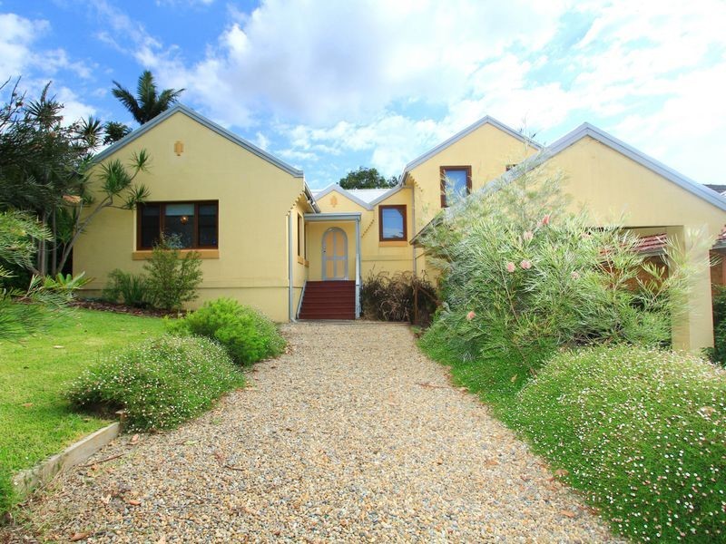 12 Macarthur Avenue, Mount Ousley NSW 2519
