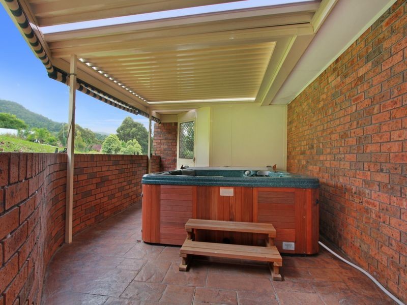 49 Tamarind Drive, Cordeaux Heights NSW 2526