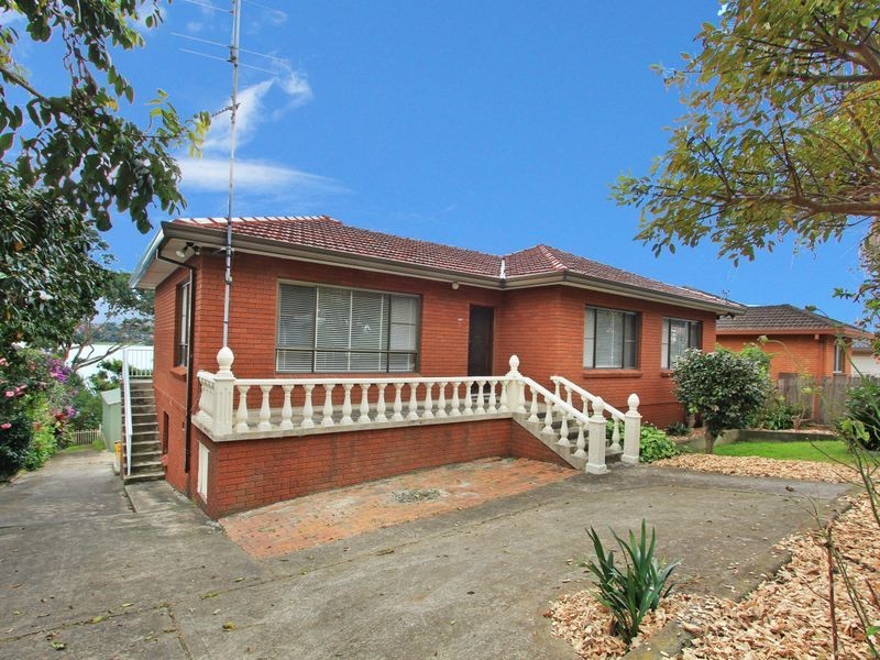 140 Lakeview Parade, Primbee NSW 2502