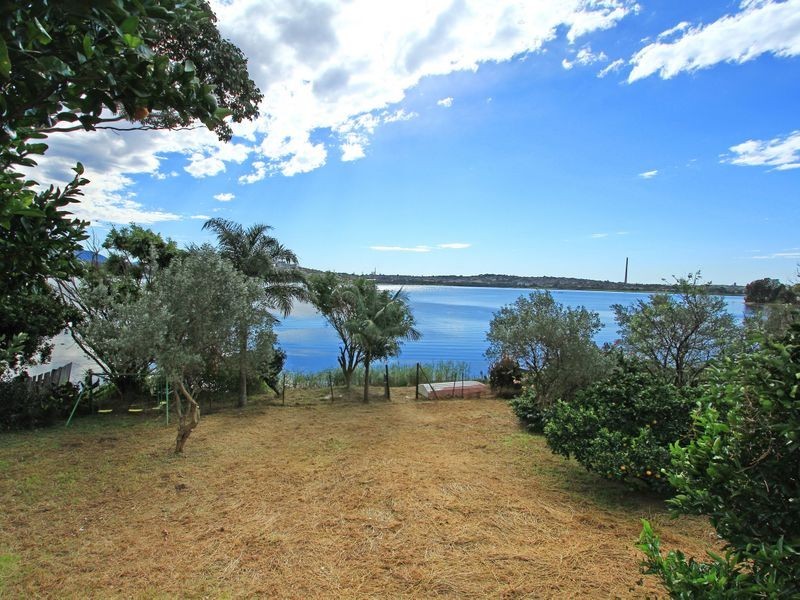 140 Lakeview Parade, Primbee NSW 2502