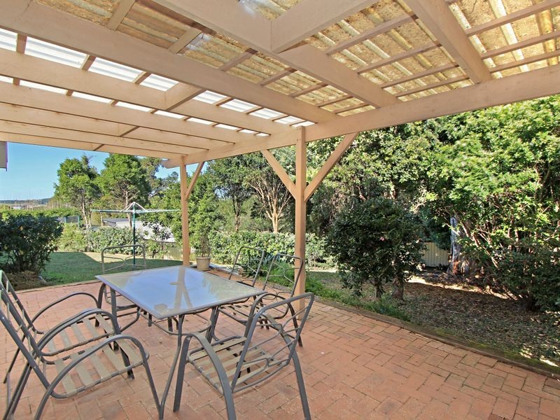 33 Tamarind Drive, Cordeaux Heights NSW 2526