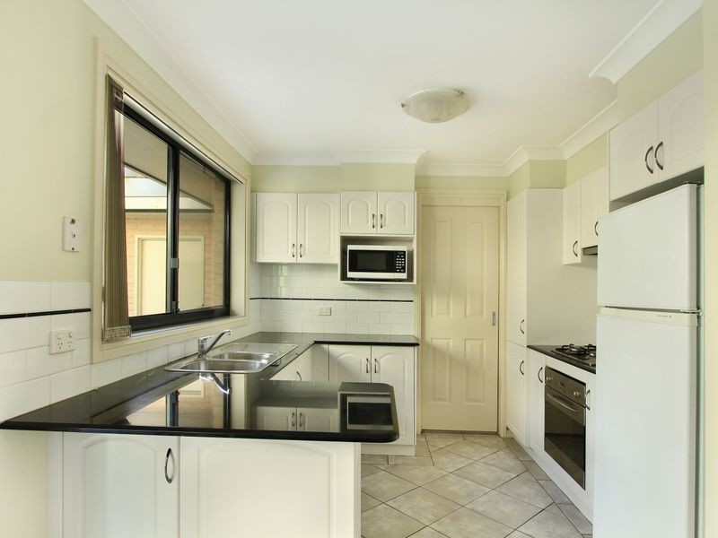 2/59 Thalassa Avenue, Corrimal East NSW 2518
