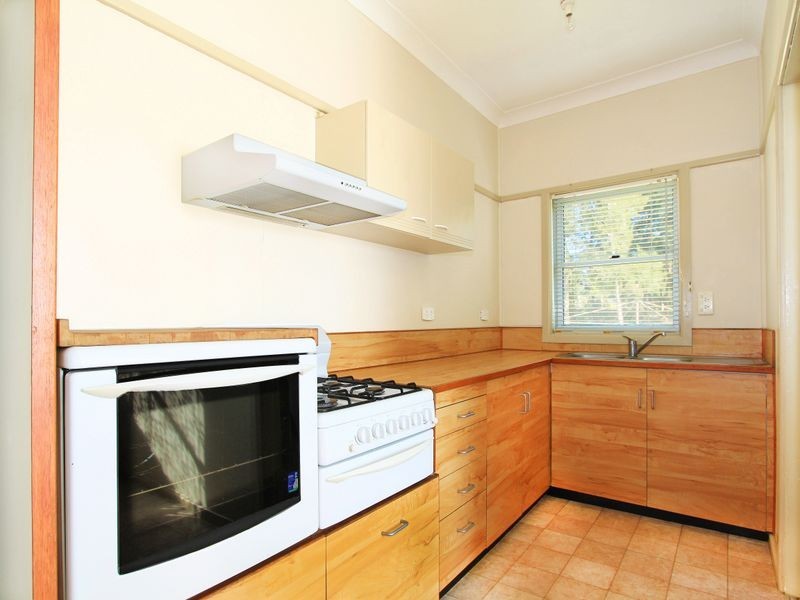 46 Carr Street, Towradgi NSW 2518
