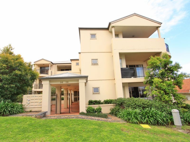 15/36-38 Loftus Street, Wollongong NSW 2500