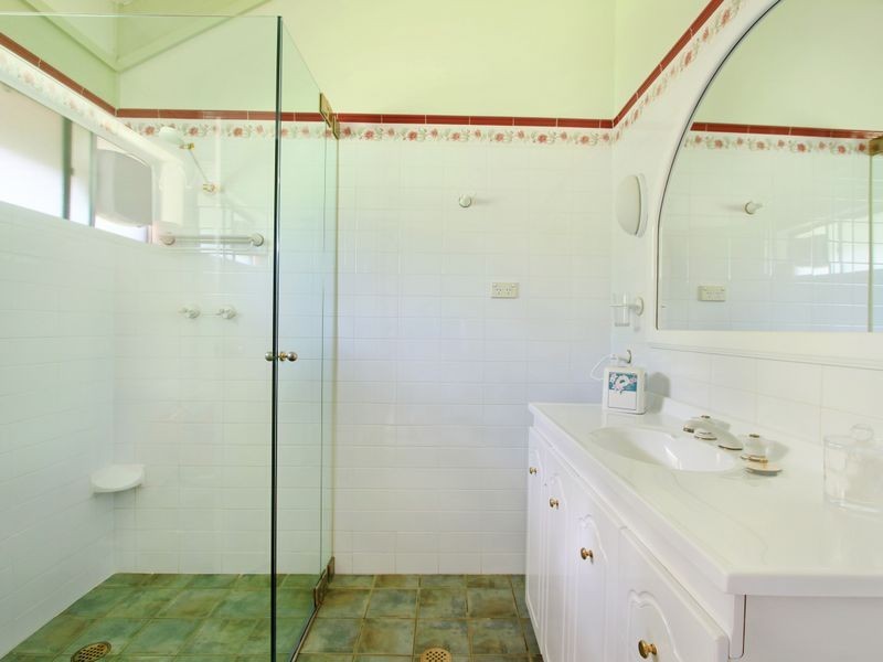 297 Sheaffes Road, Wongawilli NSW 2530