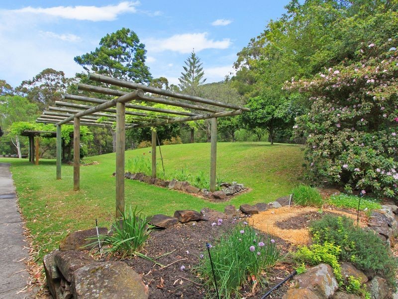297 Sheaffes Road, Wongawilli NSW 2530