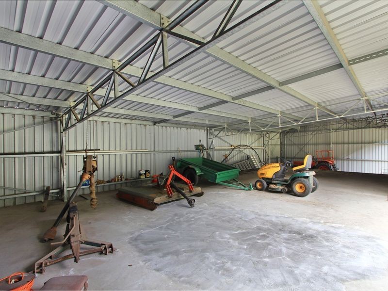 297 Sheaffes Road, Wongawilli NSW 2530