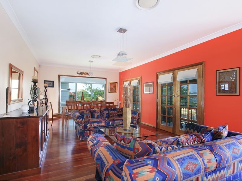 12 Outlook Drive, Figtree NSW 2525