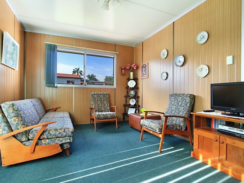 24 Florence Street, Towradgi NSW 2518