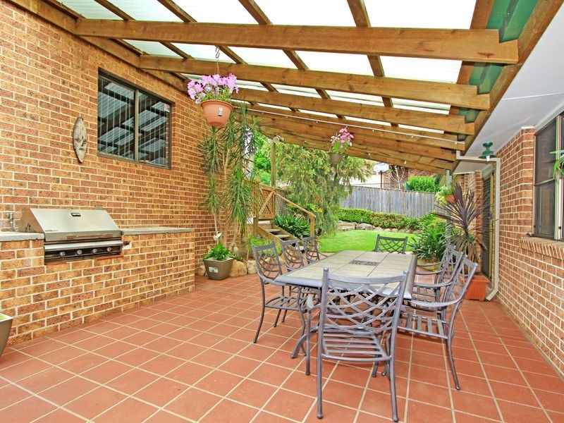 68 Derribong Drive, Cordeaux Heights NSW 2526