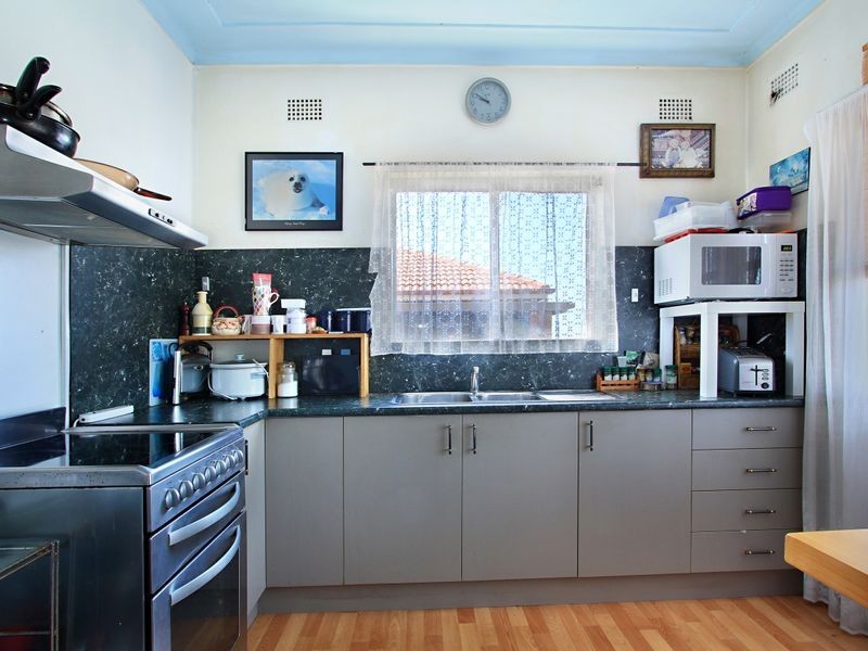32 Shellharbour Road, Port Kembla NSW 2505