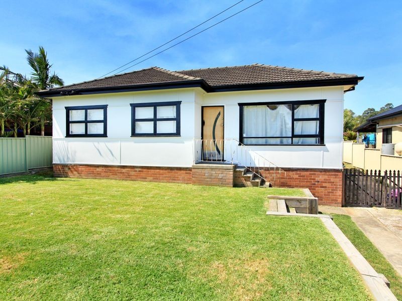 21 Simpson Parade, Albion Park NSW 2527