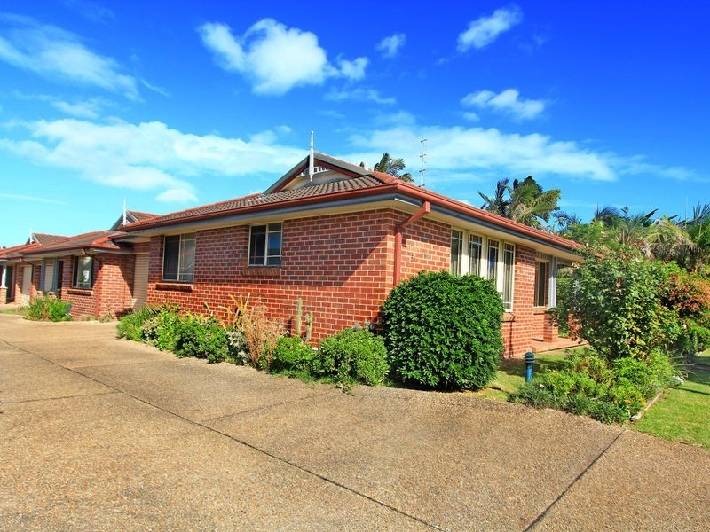 1/5a Mount Ousley Road, Fairy Meadow NSW 2519