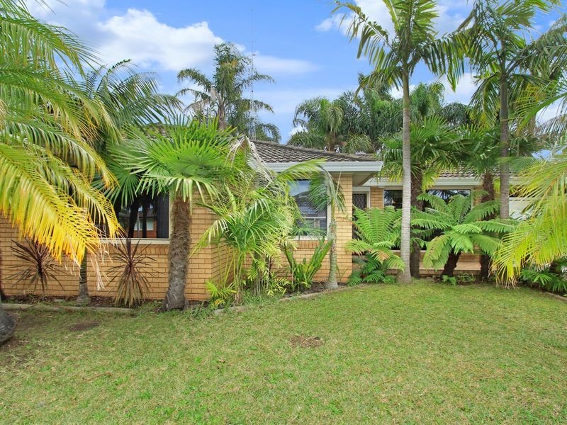 18 Cleverdon Crescent, Figtree NSW 2525
