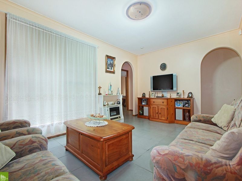 25 Goolagong Street, Dapto NSW 2530