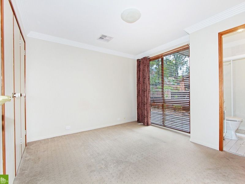 8 Balmaringa Close, Cordeaux Heights NSW 2526