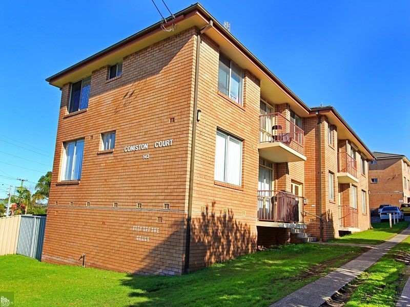 4/142 Gladstone Avenue, Coniston NSW 2500