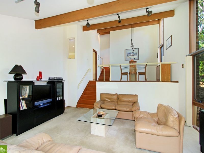 6 Murray Park Road, Figtree NSW 2525